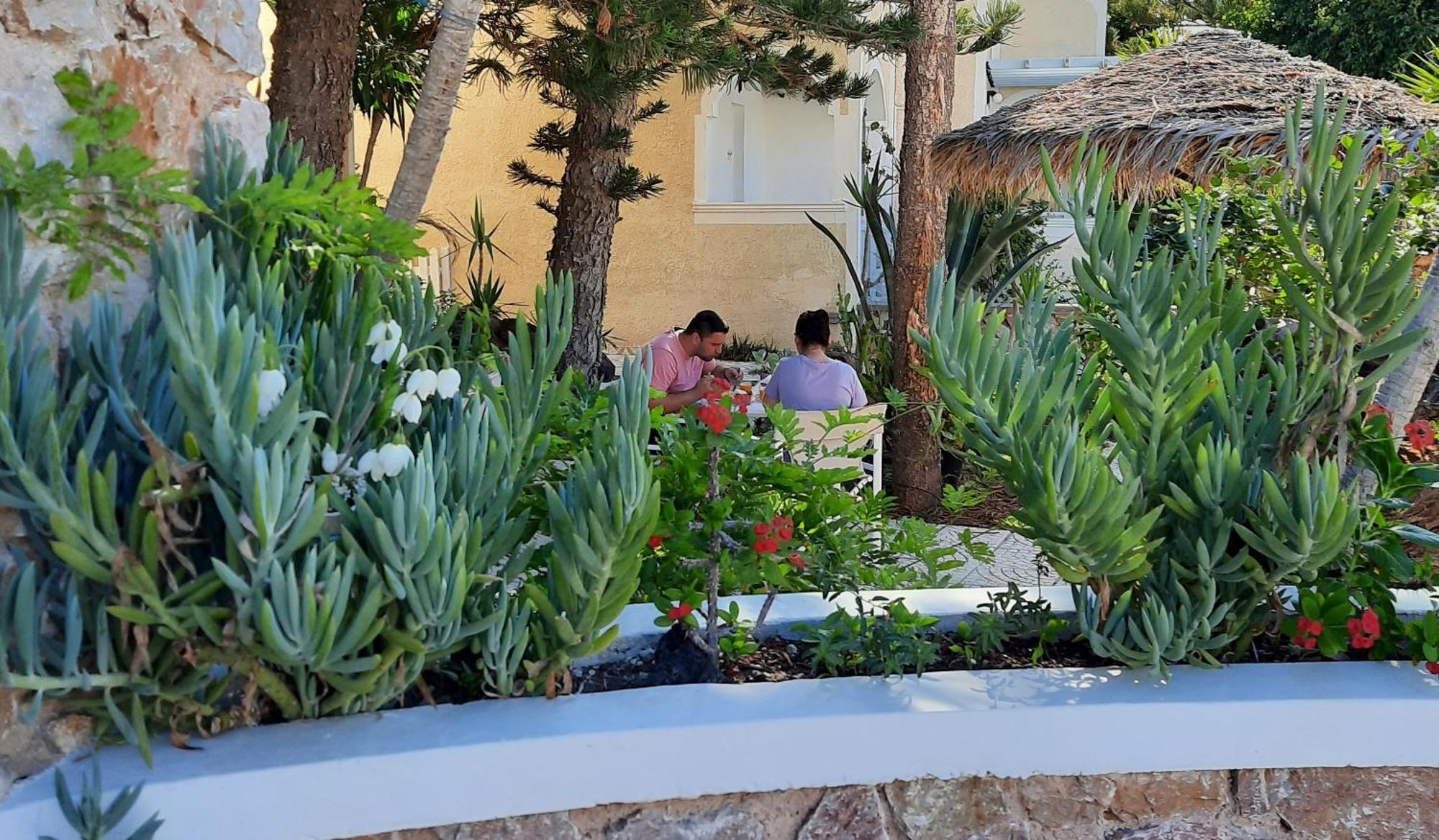 Hotel Zeus Kamari  Luaran gambar